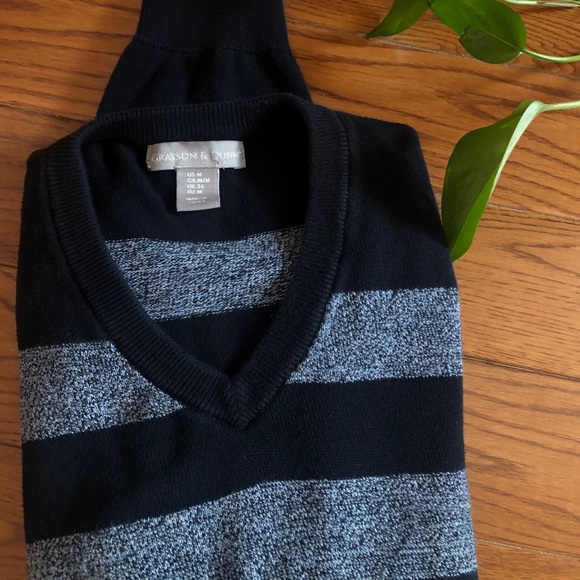 Navy blue and grey V-neck sweater - Picture 4 of 4